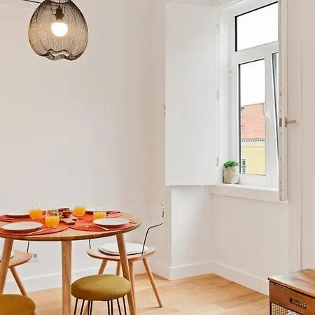Modern Portuguese 1 Bedroom In Belem Lisboa