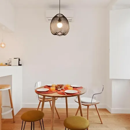 Modern Portuguese 1 Bedroom In Belem * Lisboa